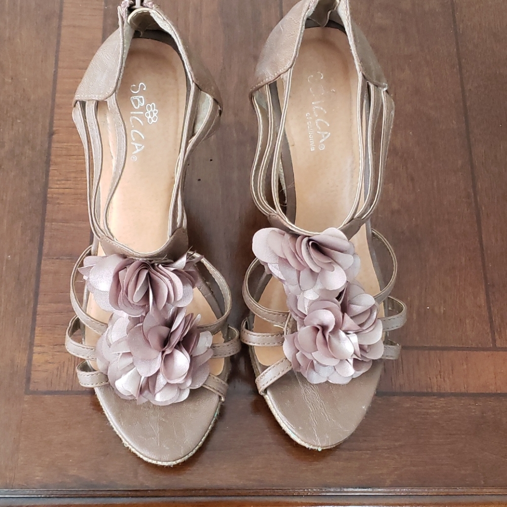 Platform Wedges - Picture 2 of 5